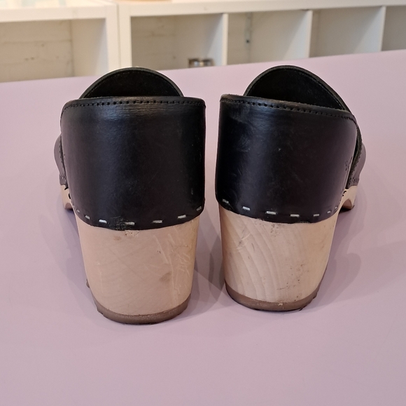 Sandgrens Brett D'Orsay Light Wooden Closed Heel Leather Clogs Black Siz… - Picture 3 of 6